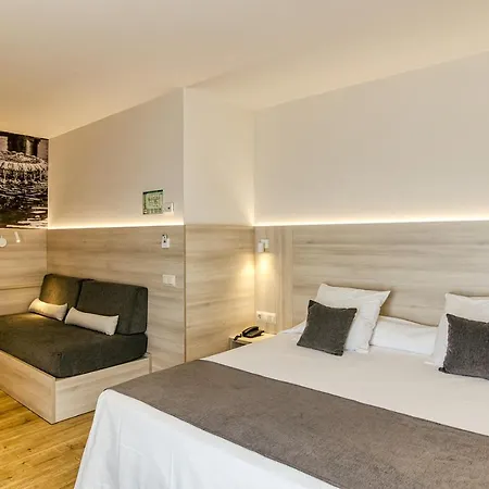 Emporium - Adults Only Hotel