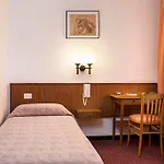Hotel Emporium - Adults Only