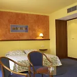 Emporium - Adults Only Hotel