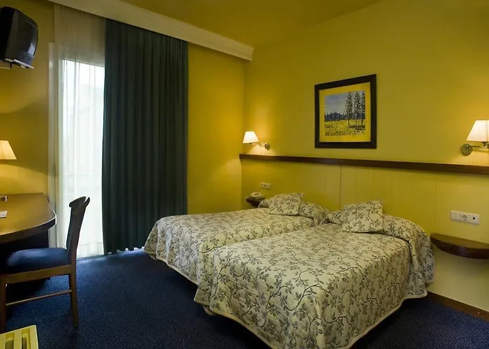 Hotel Emporium - Adults Only 3*